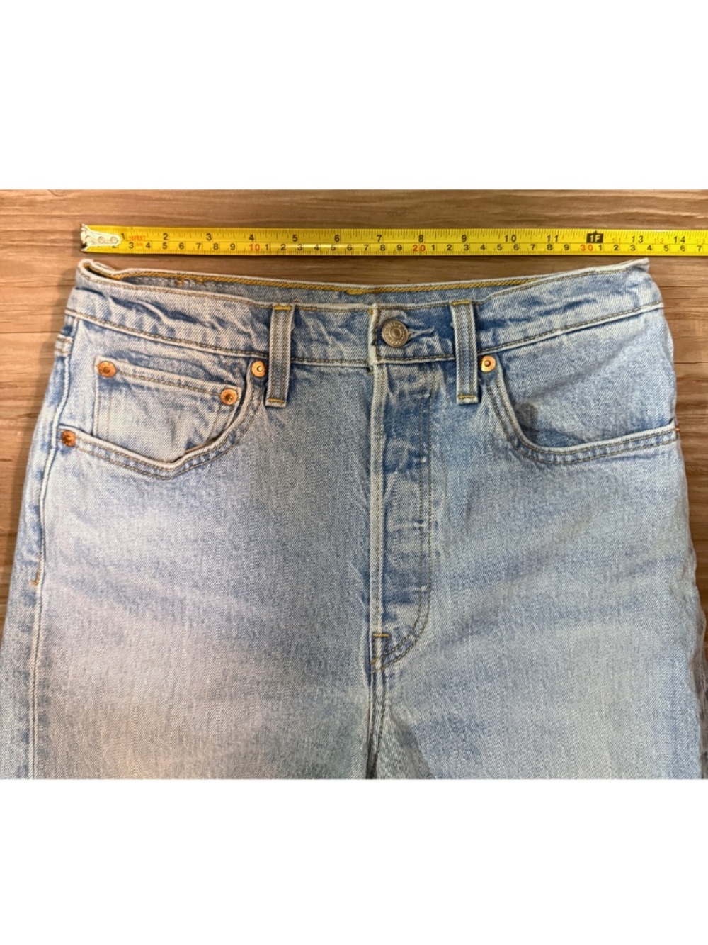 Levi’s Premium Ribcage Straight Jeans 27 Tango Swing Light Wash Distressed - Picture 8 of 16